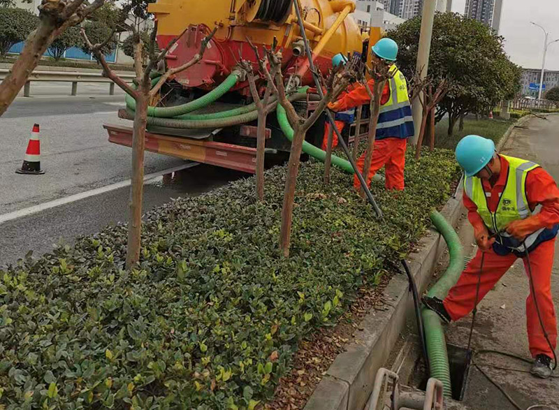榕江市政管道清淤